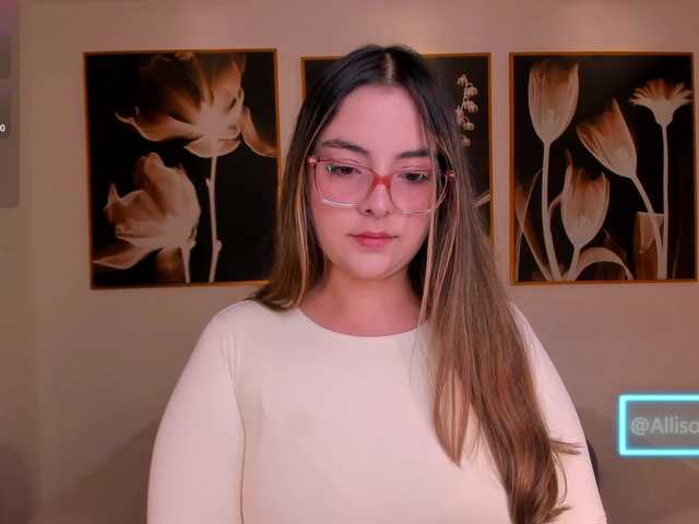 AllisonRogers live cam on BongaCams