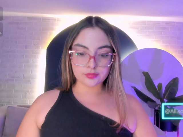 AllisonRogers live cam on BongaCams