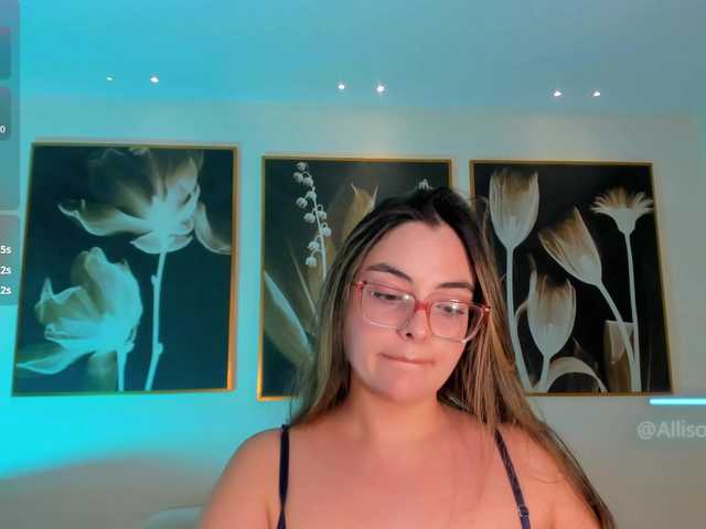AllisonRogers live cam on BongaCams