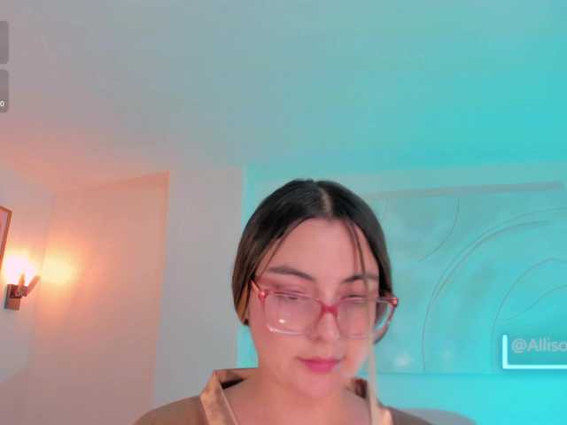 AllisonRogers live cam on BongaCams