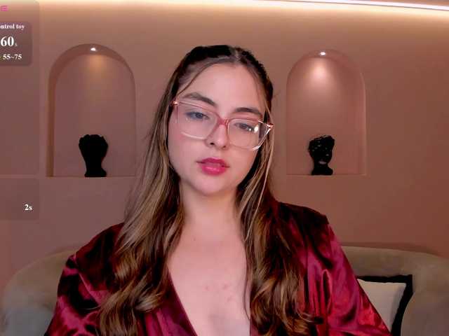 AllisonRogers live cam on BongaCams