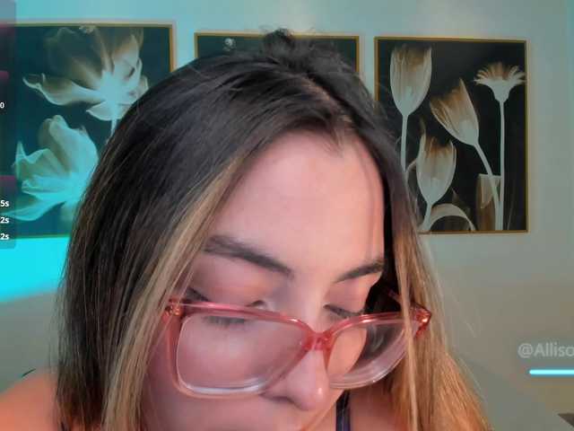 AllisonRogers live cam on BongaCams