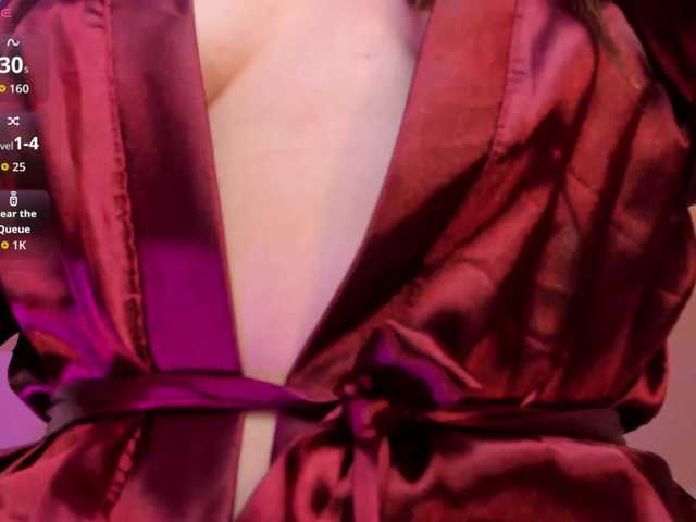 AllisonRogers live cam on BongaCams