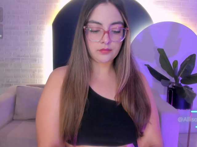 AllisonRogers live cam on BongaCams
