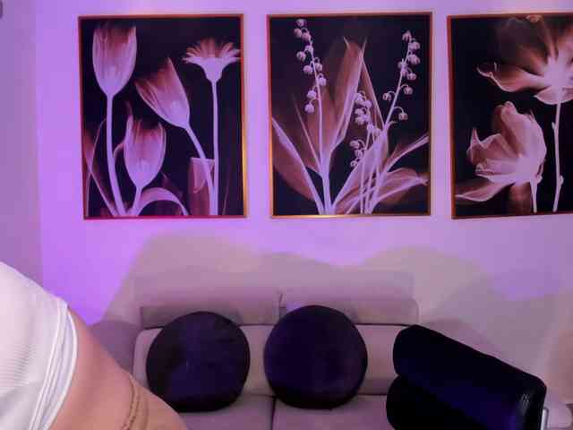 AllisonRogers webcam