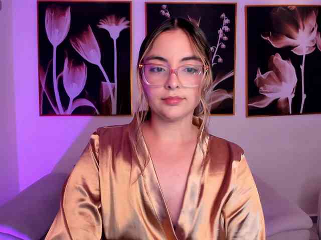 AllisonRogers webcam