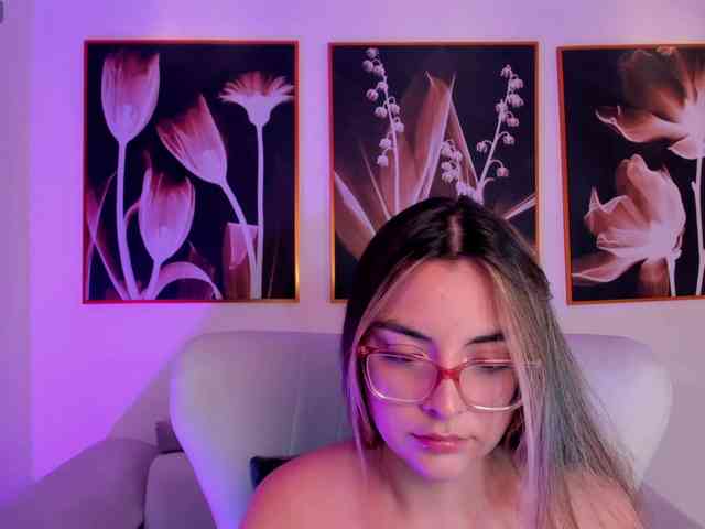 AllisonRogers webcam