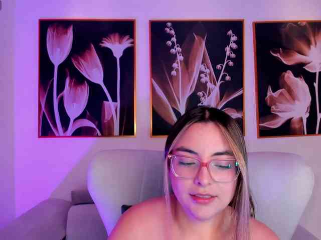 AllisonRogers webcam