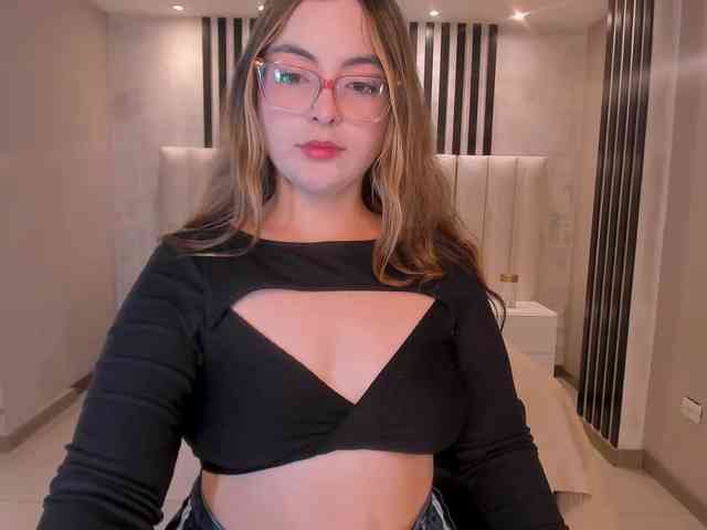 AllisonRogers webcam