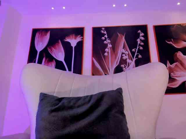 AllisonRogers webcam