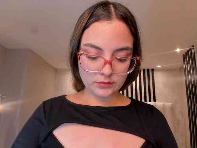 AllisonRogers webcam
