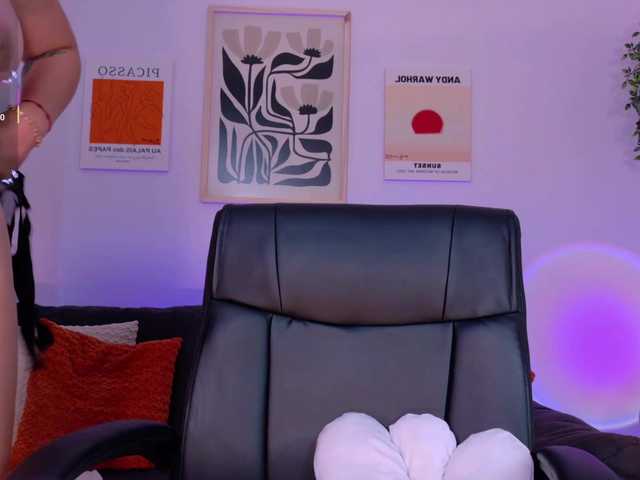 ViolettCastel live cam on BongaCams