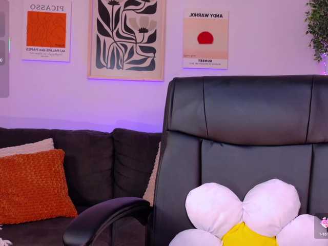 ViolettCastel's BongaCams show and profile