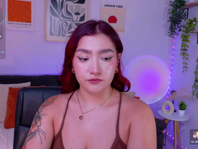 ViolettCastel live cam on BongaCams