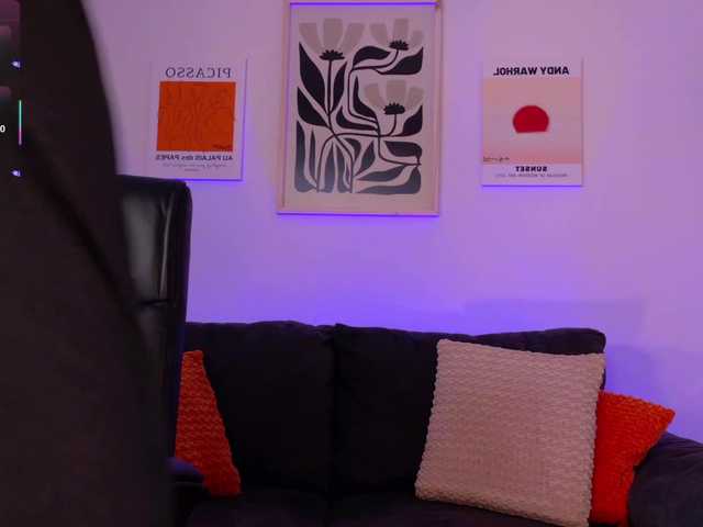 ViolettCastel's BongaCams show and profile