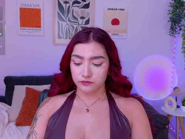 ViolettCastel webcam
