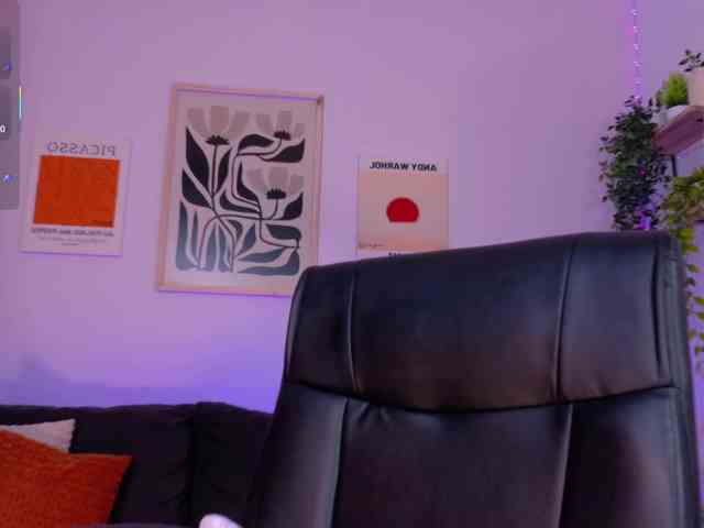 ViolettCastel webcam