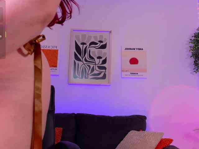 ViolettCastel webcam