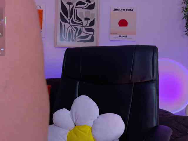 ViolettCastel webcam