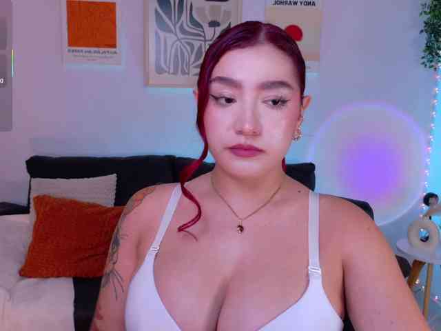 ViolettCastel webcam