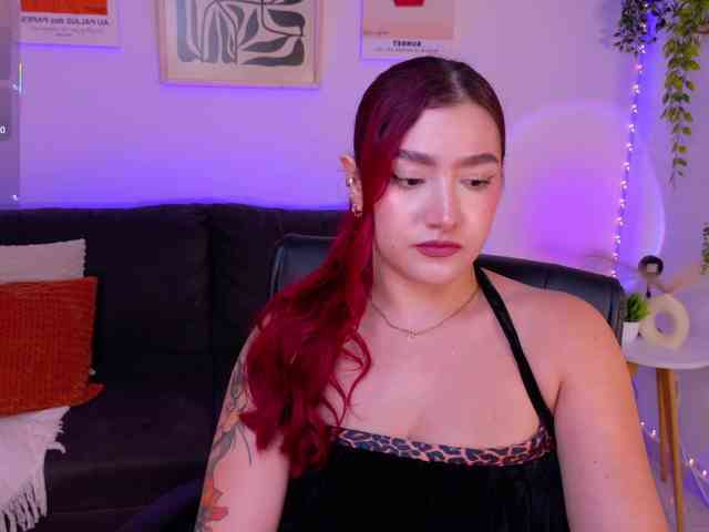 ViolettCastel webcam