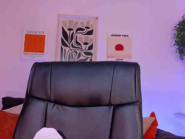 ViolettCastel webcam