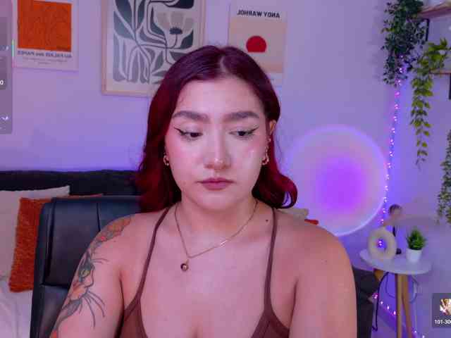 ViolettCastel webcam