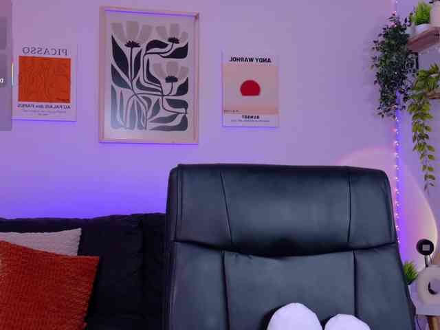 ViolettCastel webcam