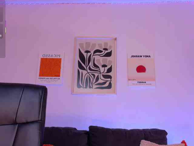 ViolettCastel webcam