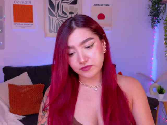 ViolettCastel webcam