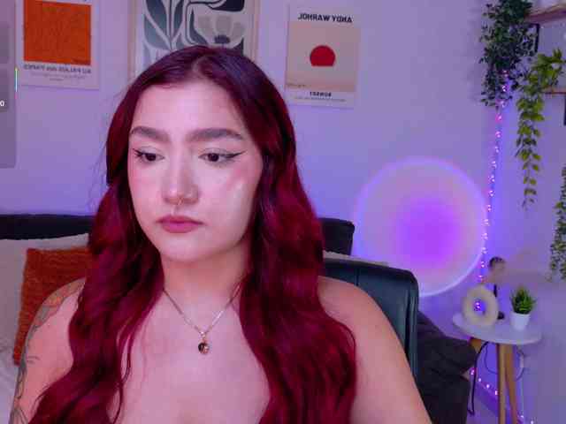 ViolettCastel webcam