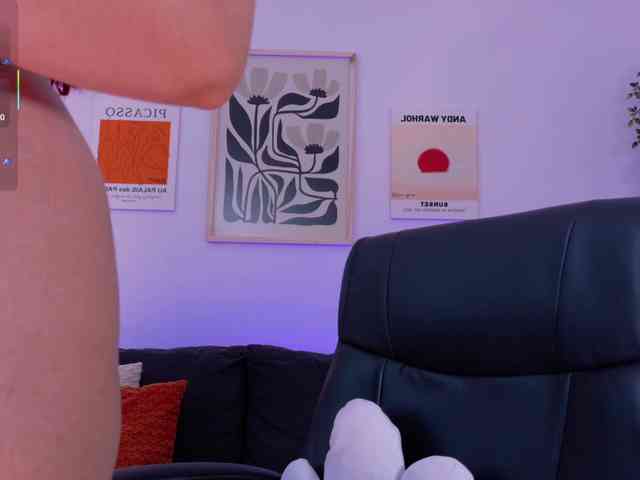 ViolettCastel webcam