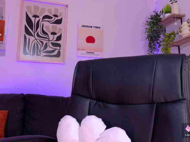 ViolettCastel webcam