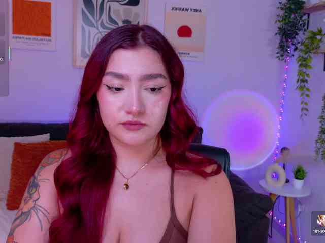 ViolettCastel webcam