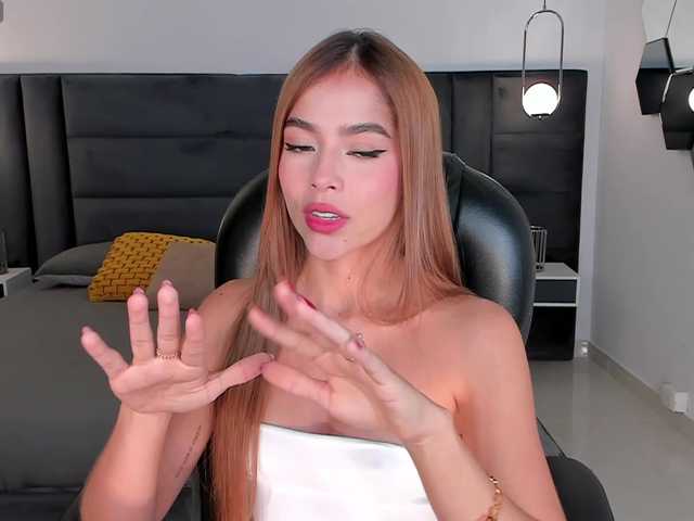 AmyDavis live cam on BongaCams