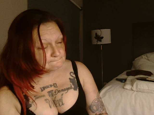 Adelaideskyy live cam on BongaCams