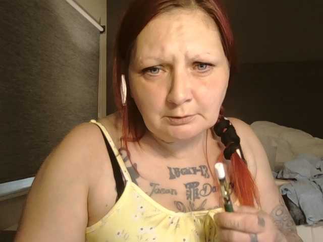 Adelaideskyy live cam on BongaCams