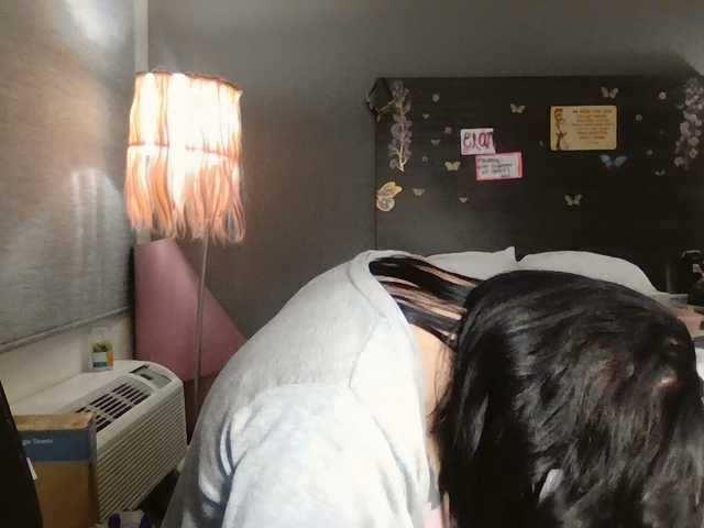 Adelaideskyy live cam on BongaCams