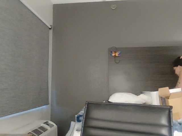 Adelaideskyy live cam on BongaCams