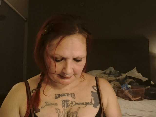 Adelaideskyy live cam on BongaCams