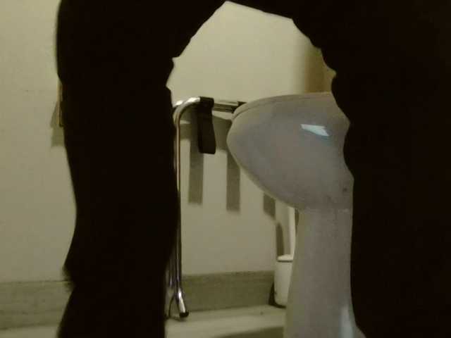 go to chat with Adelaideskyy