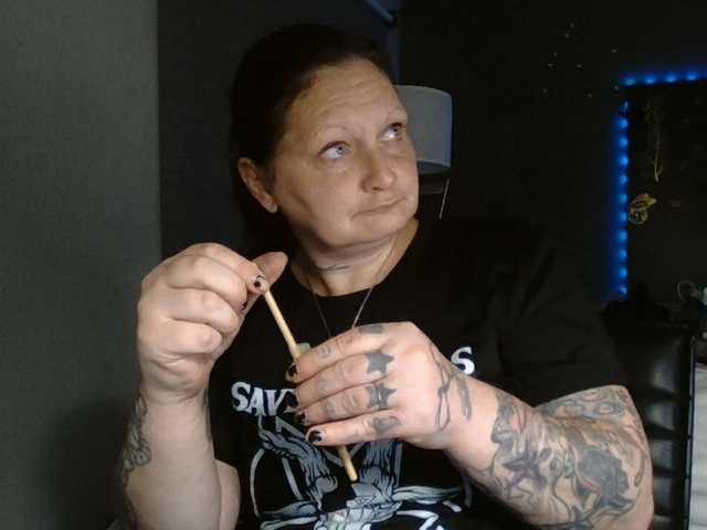 Adelaideskyy live cam on BongaCams