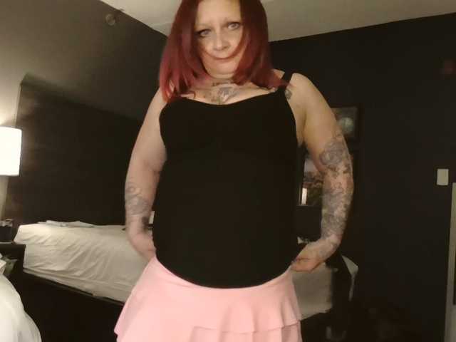 Adelaideskyy live cam on BongaCams