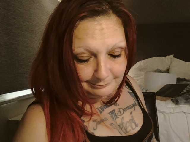 Adelaideskyy live cam on BongaCams