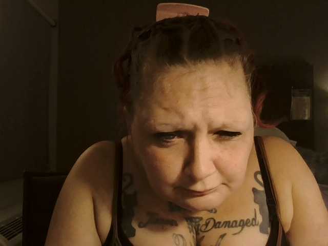 Adelaideskyy live cam on BongaCams