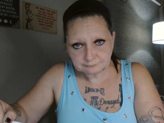 Adelaideskyy live cam on BongaCams