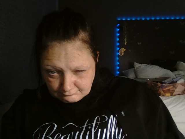 Adelaideskyy live cam on BongaCams