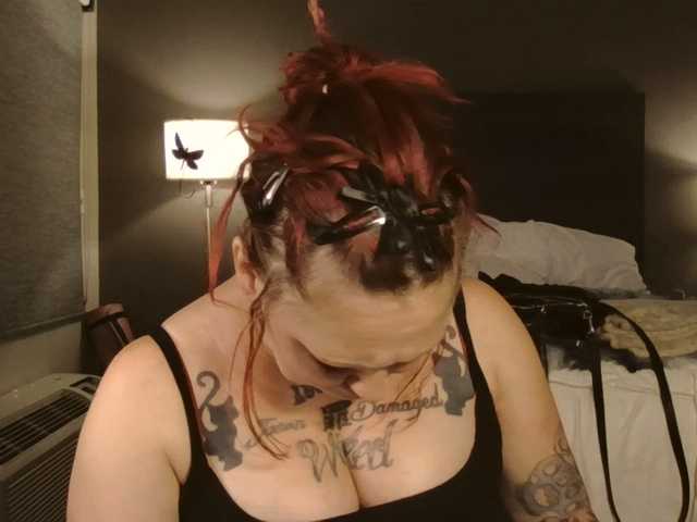 Adelaideskyy live cam on BongaCams