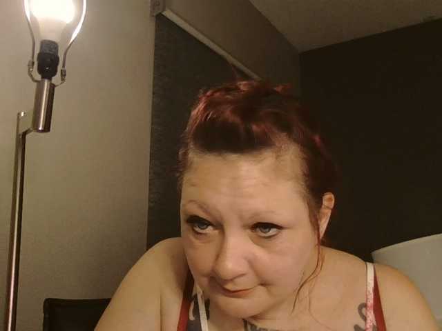 Adelaideskyy live cam on BongaCams
