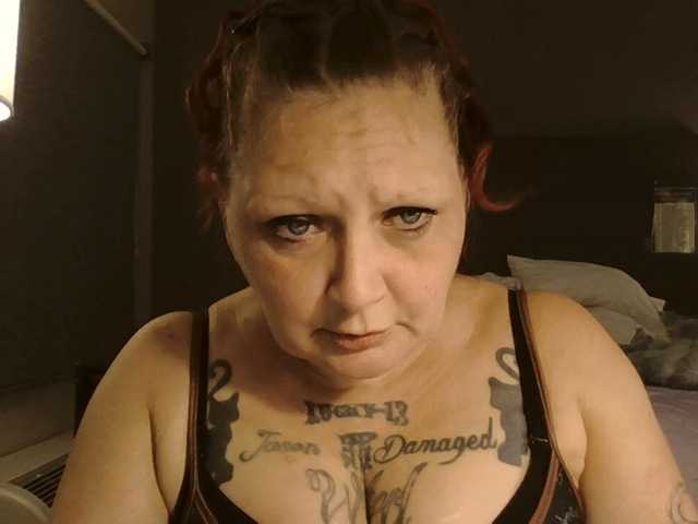Adelaideskyy live cam on BongaCams
